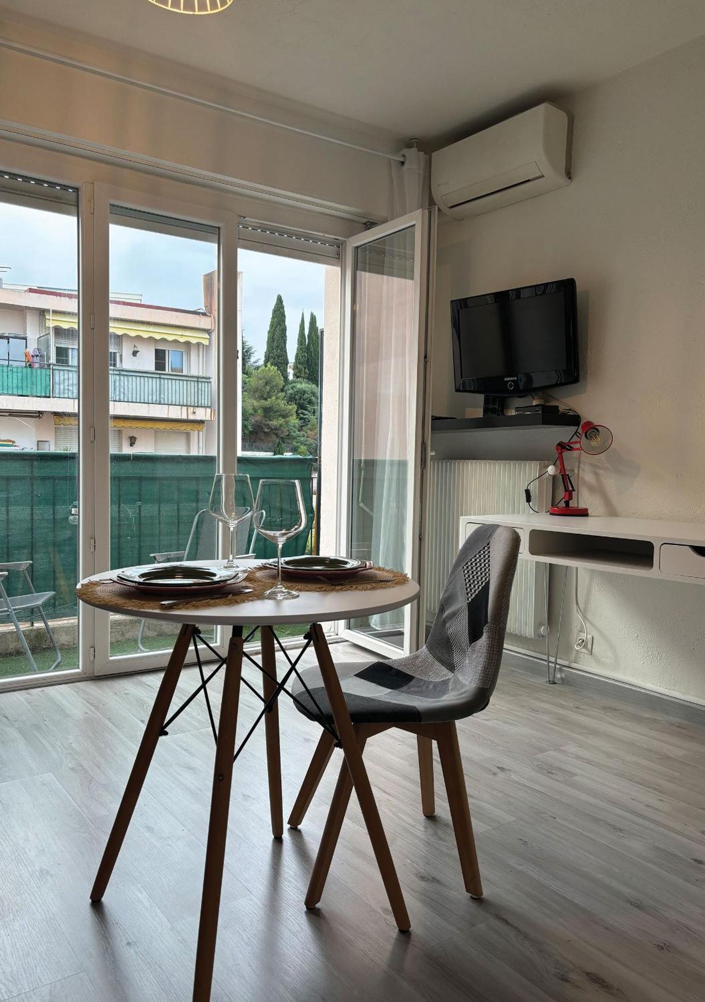 Charming Studio In Nice 2-Min Walk To The Sea Eksteriør bilde
